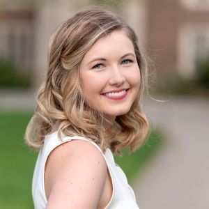 Meet your Posher, Gabriella l.